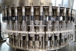 Automatisk fyllemaskin for vannflasker